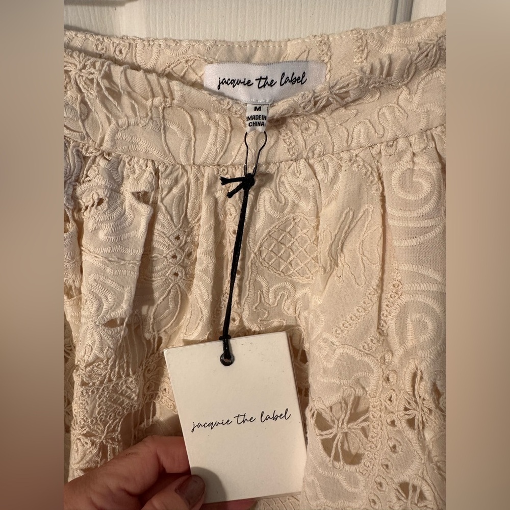 Anthro JACQUIE THE LABEL Bohemian Romantic Embroidery Md Celina Mini Skirt Ivory - Picture 12 of 13